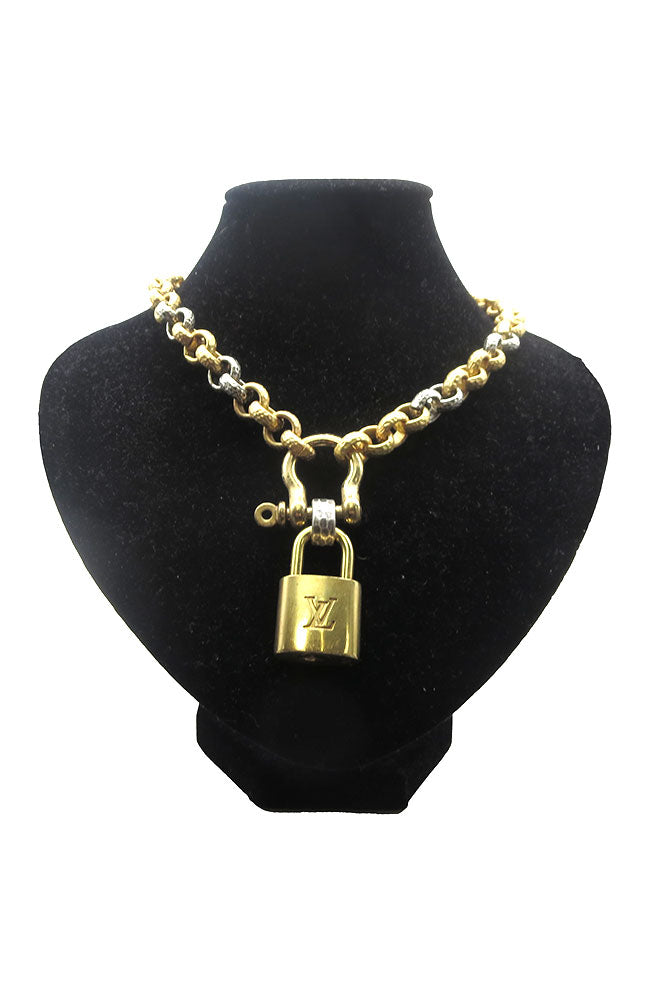 LV Lock Nk Heavy Gld Chain HB