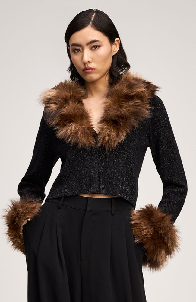 Della Cardigan