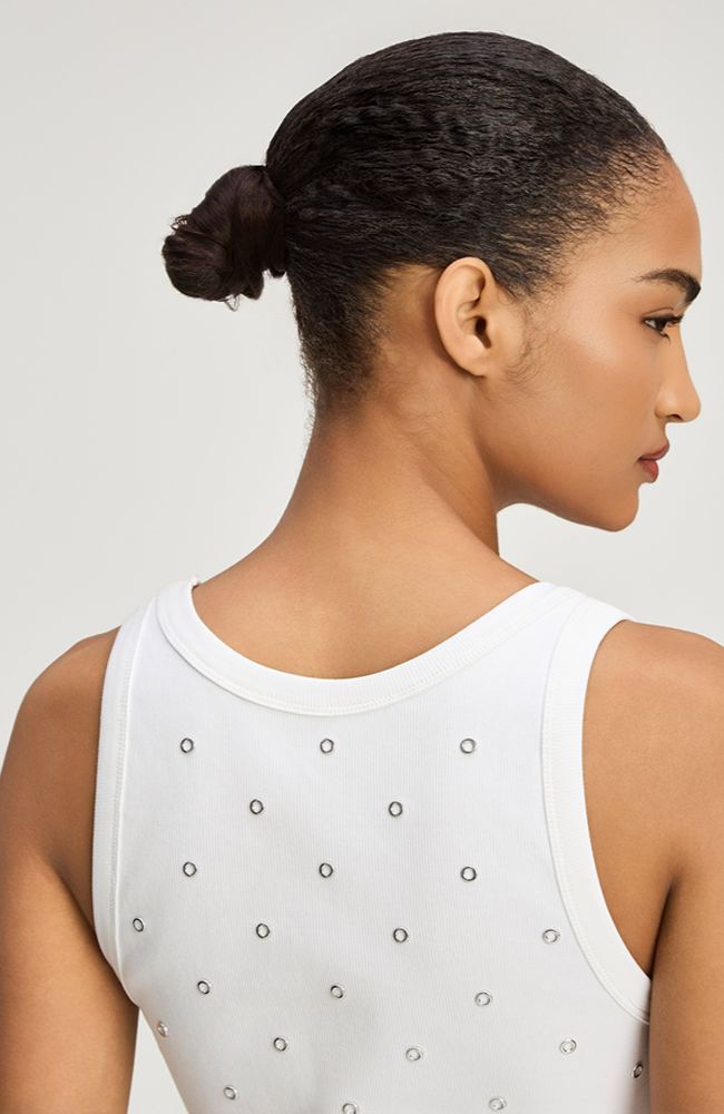 Grommet Quenta Tank