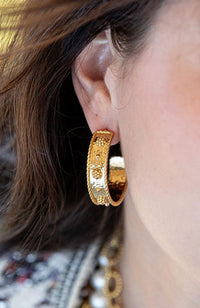 Berry Classic Medium Hoops