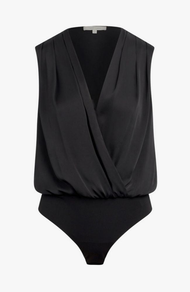 The Sleeveless Date Blouse