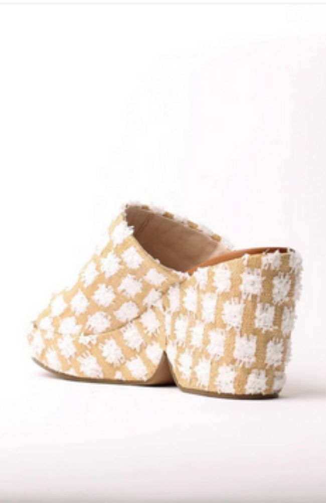 Frost Shoe