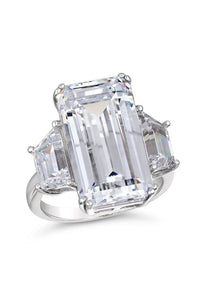 Grace 10 Diamond White Ring 7