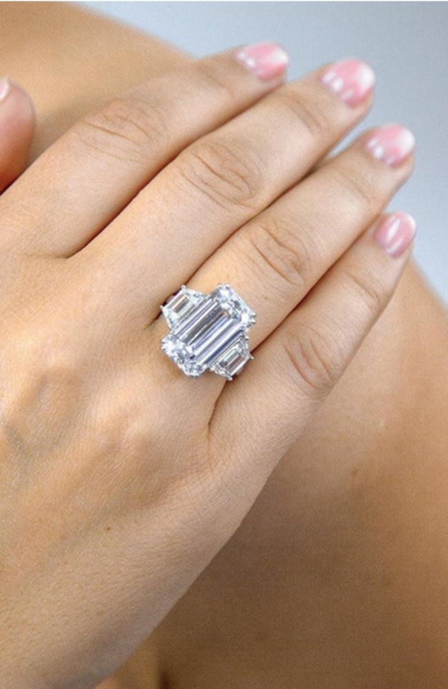 Grace 10 Diamond White Ring 7