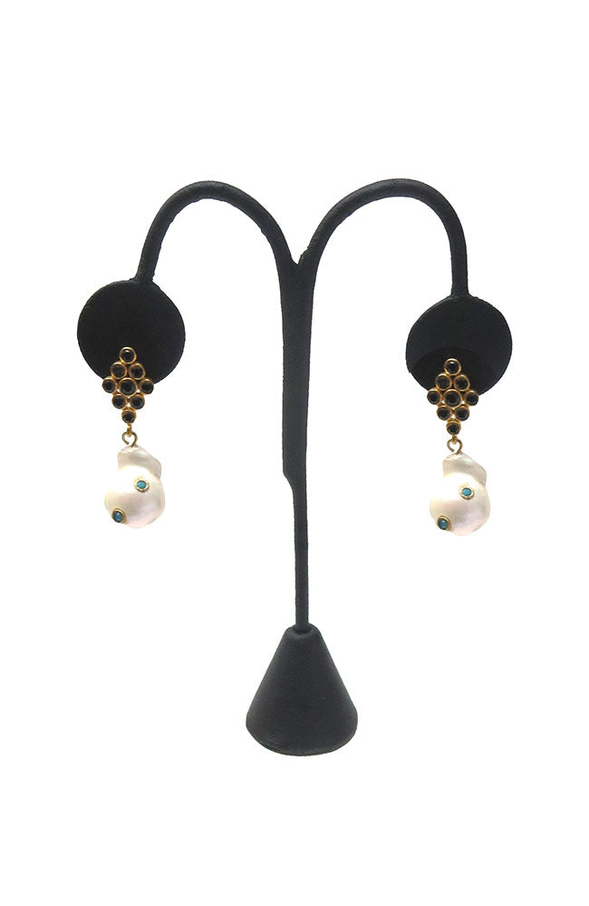 Black Bee Hive with Pearl Drop
