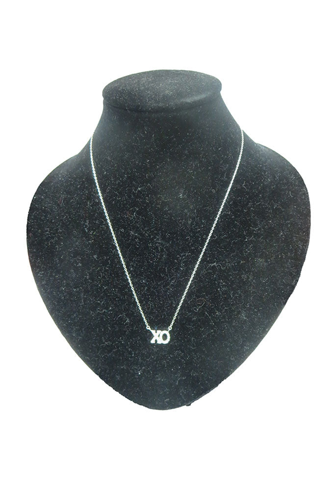 Silver XO Dainty Chain Necklace