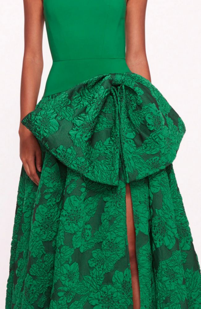 Calathea Cloque 4way Stretch Gown