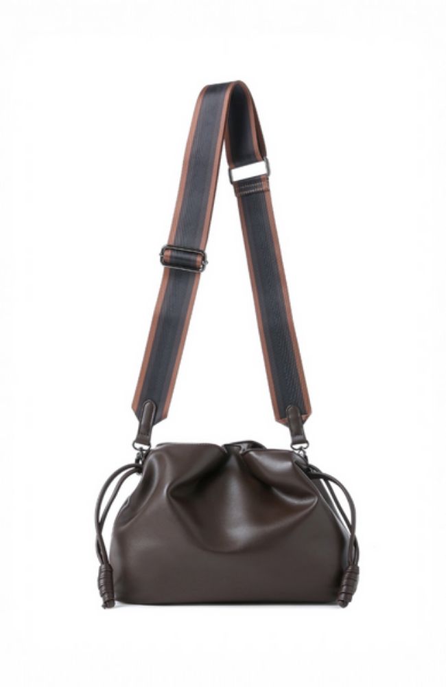 Taylor Crossbody in Chocolate
