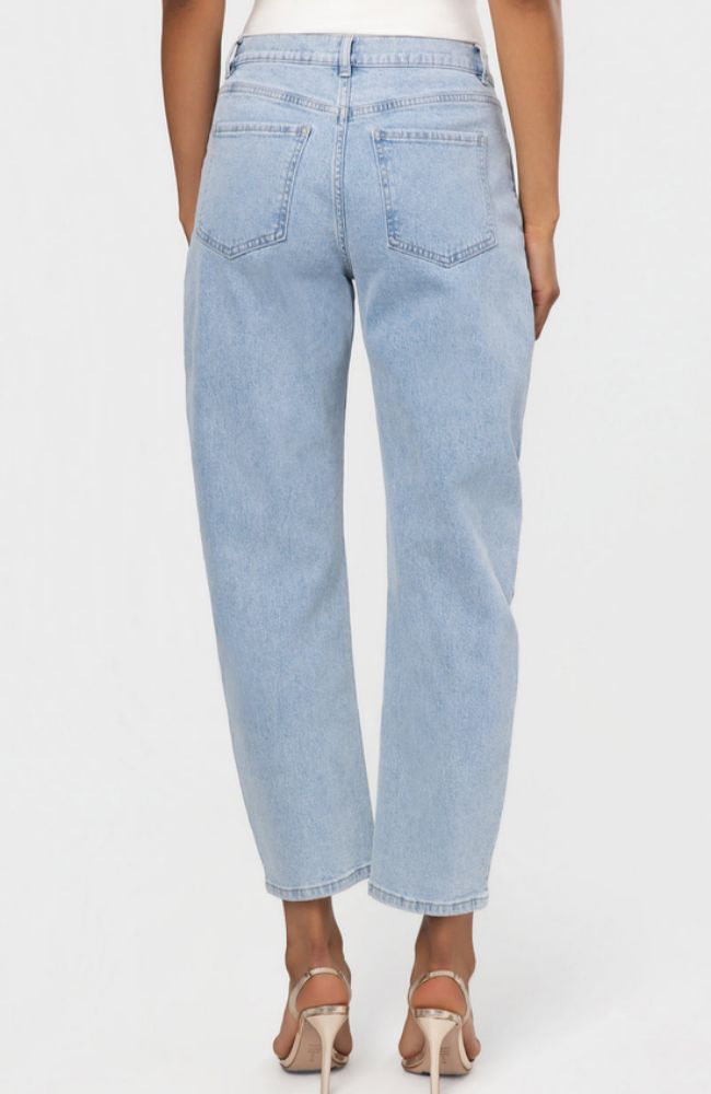Quincey Grommet Barrel Jeans