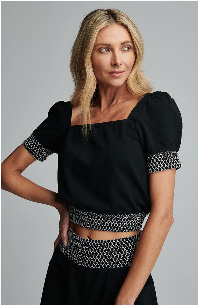 Arden Top in Black