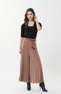 Pleated Culotte 23" Inseam in Mocha