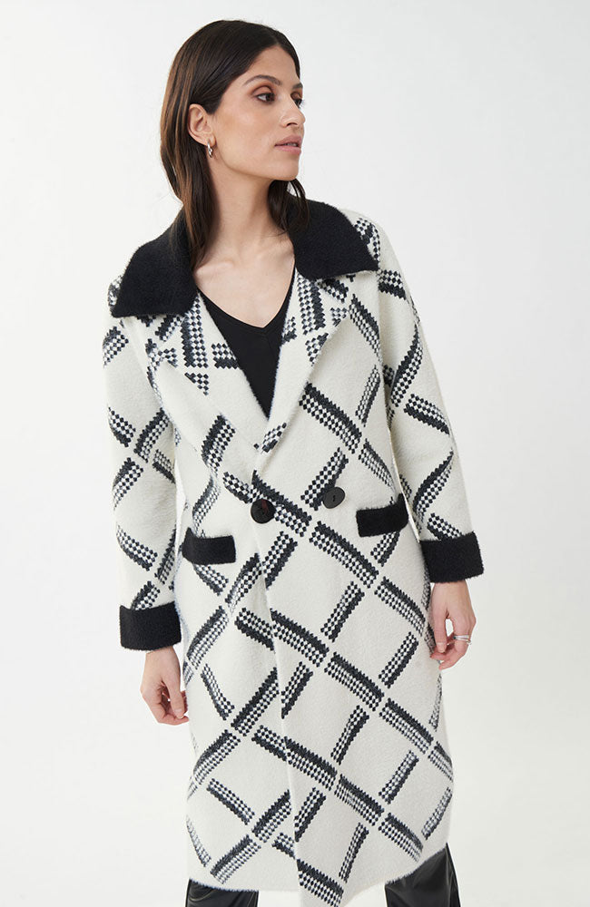Sweater Jacket Vanilla and Black