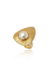 Artemis Ring Pearl
