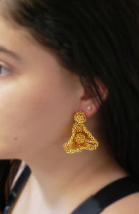Gold Small Wire Flwr Earring