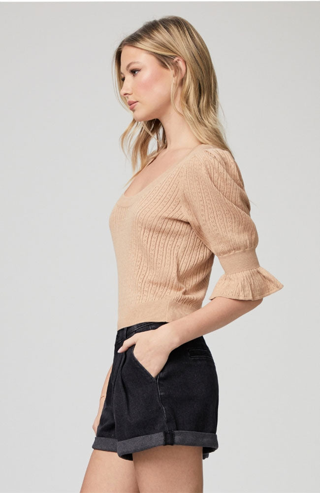 Magnolia Top in Soft Camel