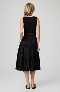 Samosa Midi Dress in Black.