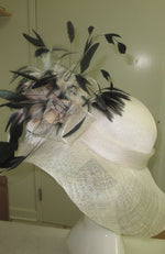 Kind Hat Ivory