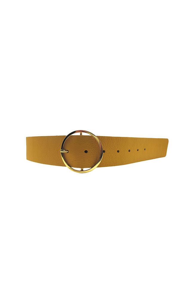 Molly Belt