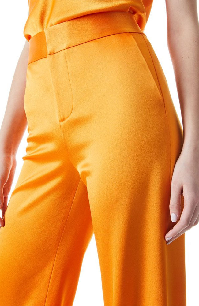 Deanna Bootcut Slim Pant in Tangerine
