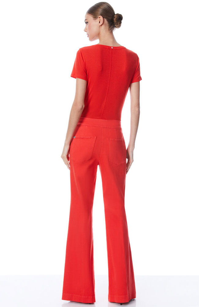 Cindy Classic Cropped Tee