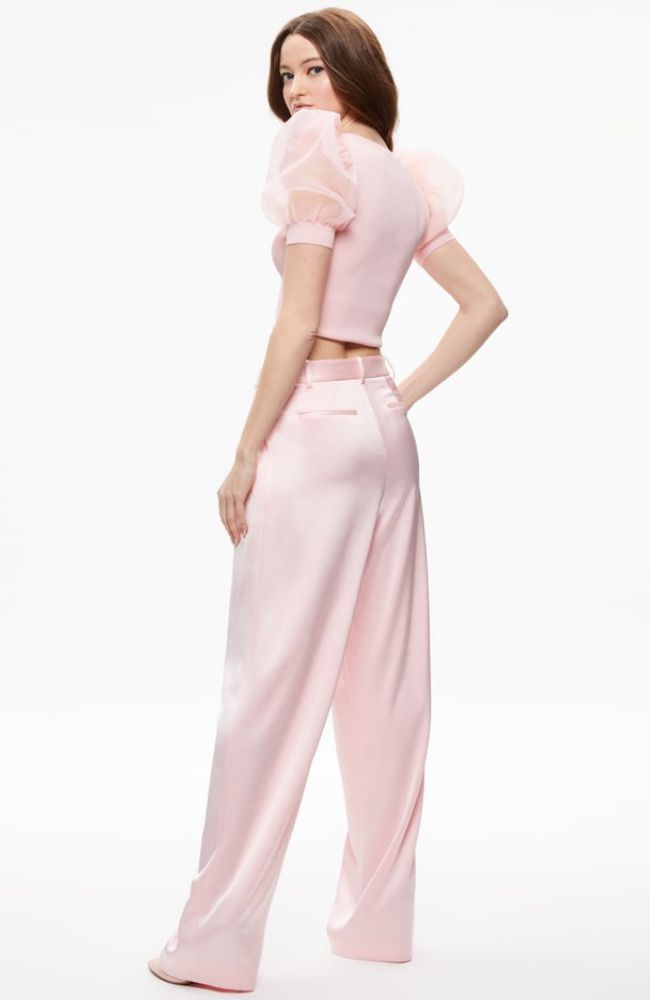 Abella Short Sleeve Puff Sleve Square Neck Top