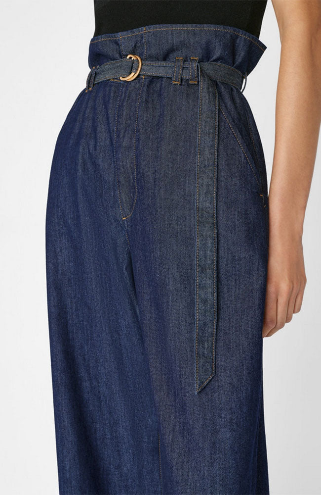 Cinched HR Wide Leg Jean
