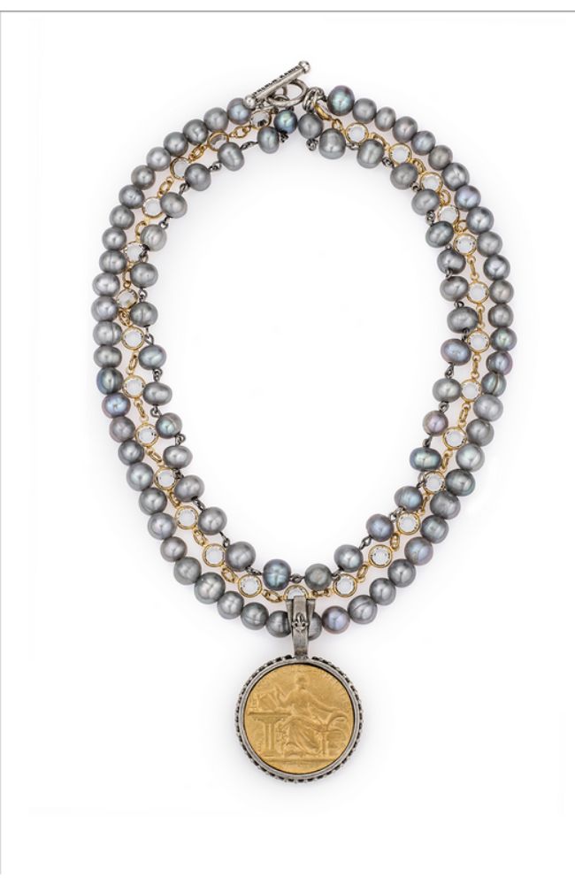17" Triple Pearls with Comite Medallion