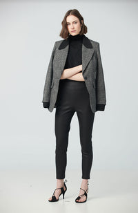 Pull On Legging in Black