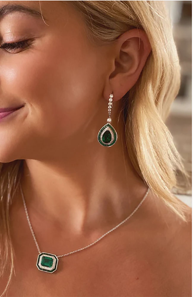 Grace 56 Emerald Green Necklace