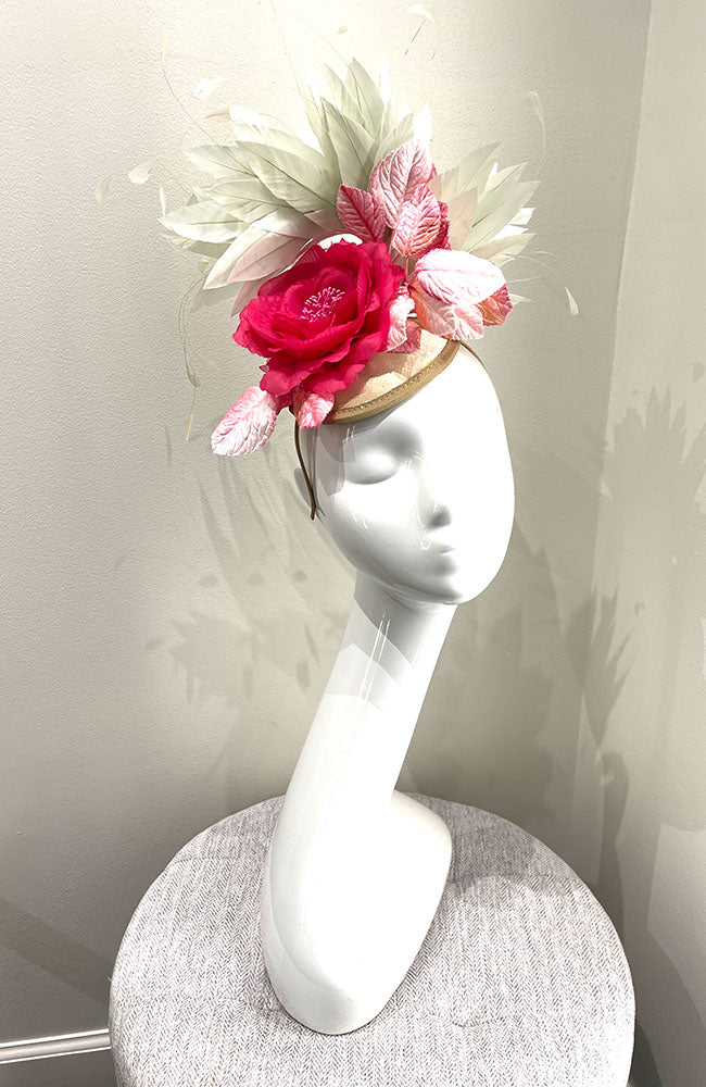 Fascinator Taupe Pink White