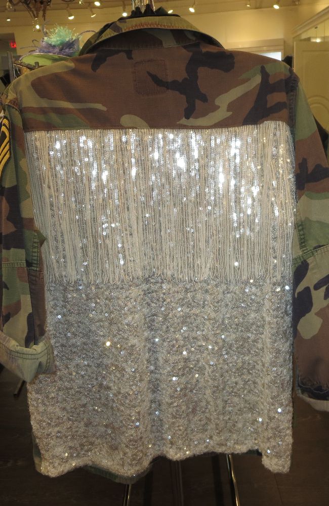 Gr Camo White Fringe