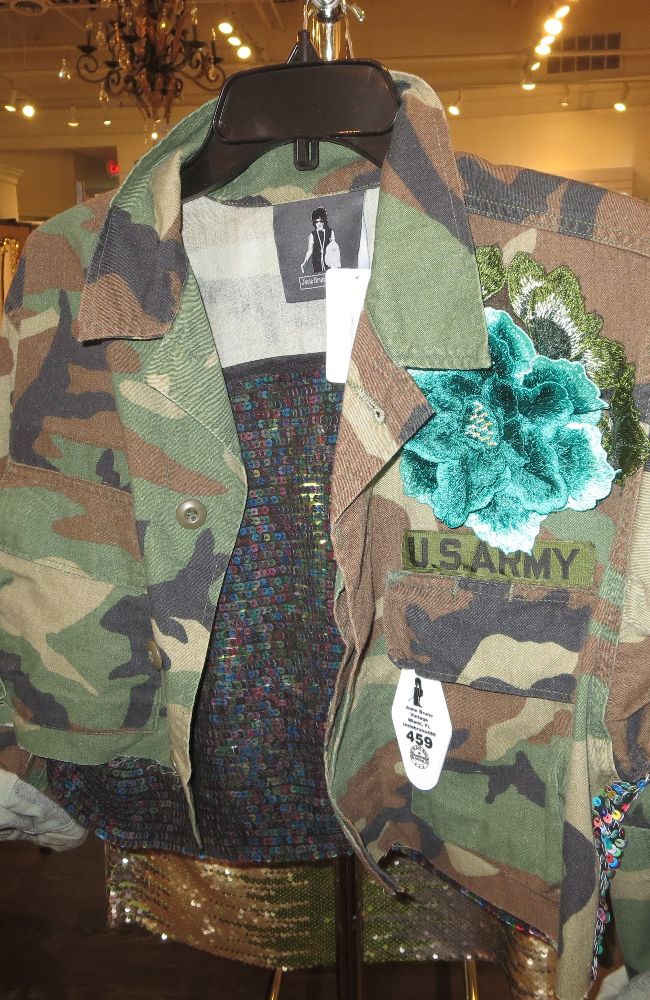 Gr Camo Crop Flower