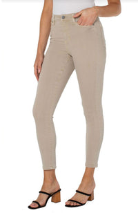 Abby Hi Rise Ankle 28" Inseam in Chai Tan