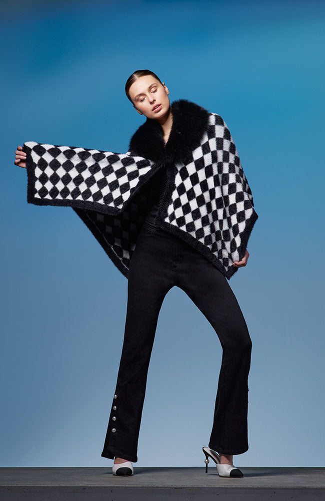 Diamond Pattern Short Cape