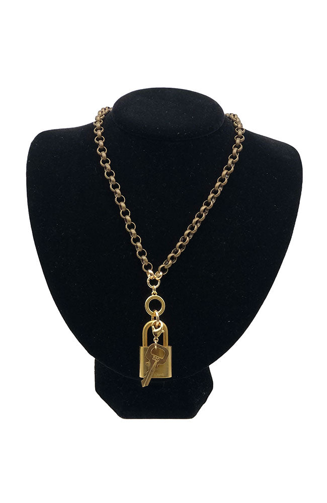 Long Toggle Lock Necklace Bronze