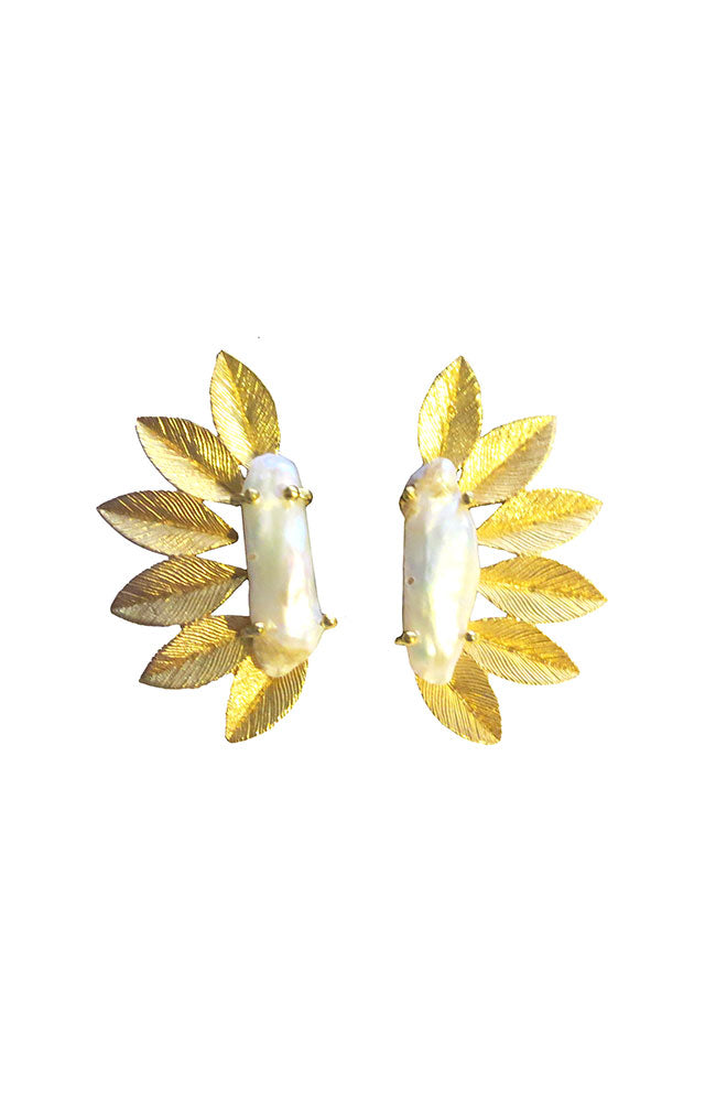 Pearl Look with Gold Leaves Earring