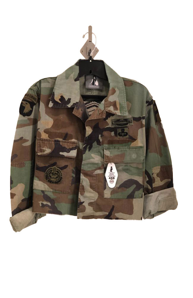 Gr Camo Crop Black Sheer Sequin Back