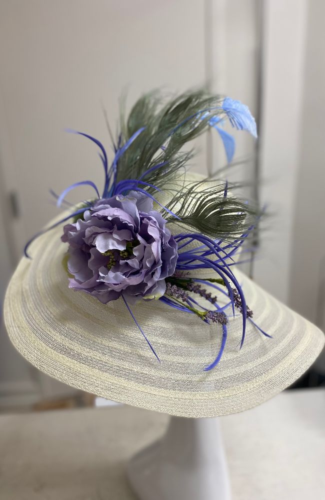 Hat Cream Green Poof