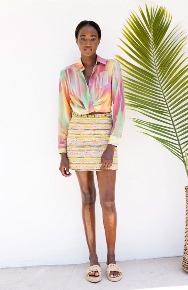 Sunset Tower Tuck Look Shirt