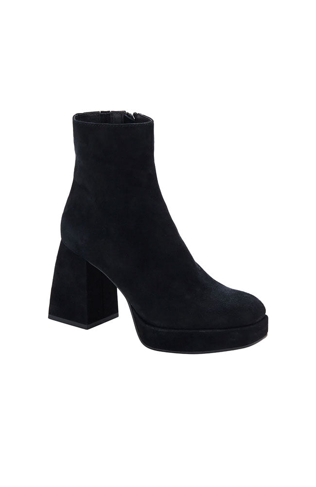 Ulyses Block Ankle Boot