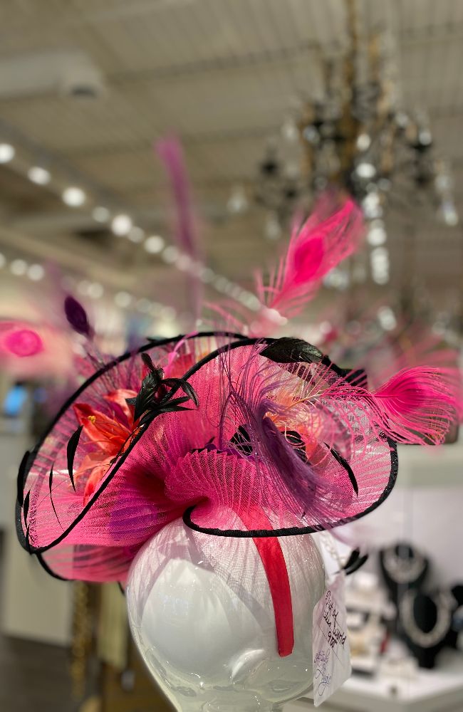 Out of this World Fascinator