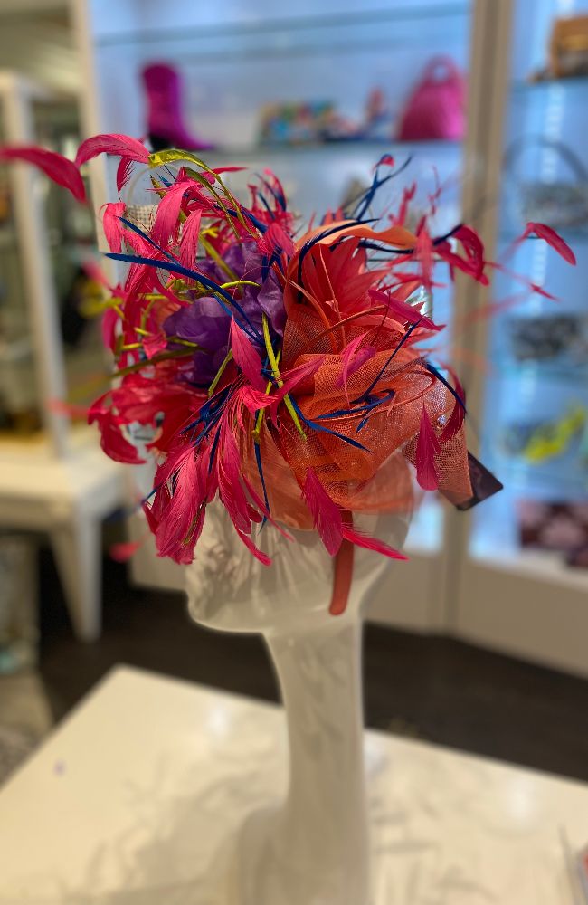 Paradise Fascinator PInk