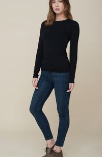 Soft Touch Flat Edge L/S Crew