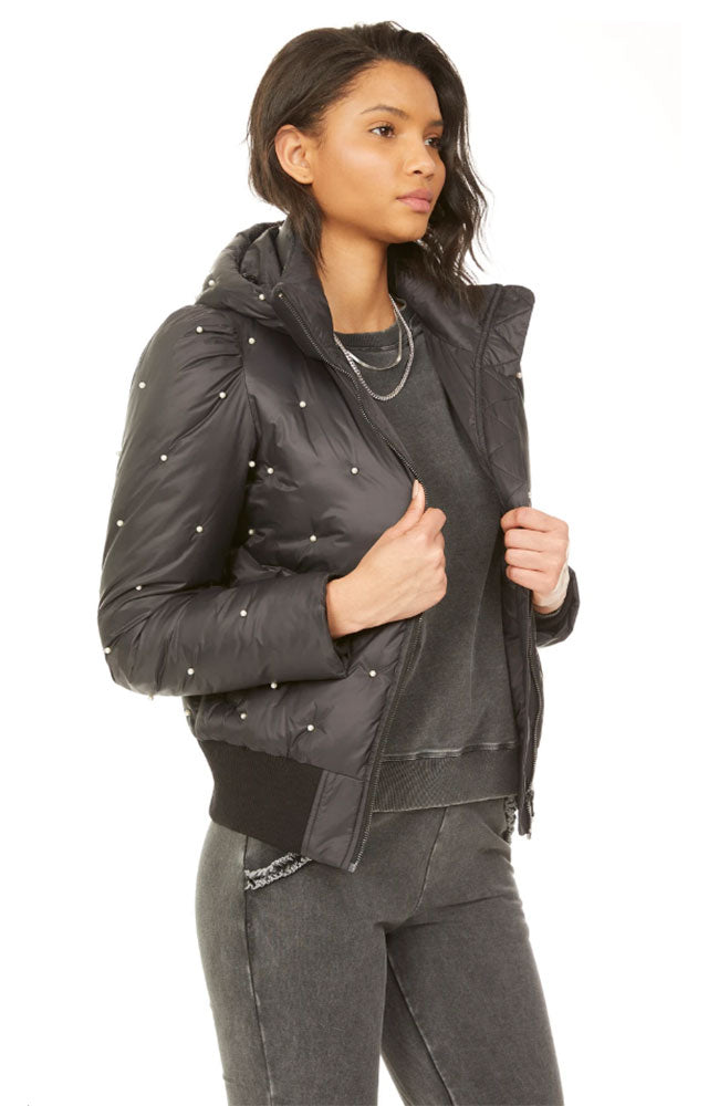 Destiny Pearl Emb Puffer
