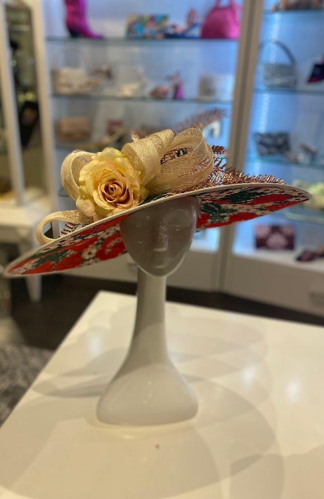 Hat Print with Flower