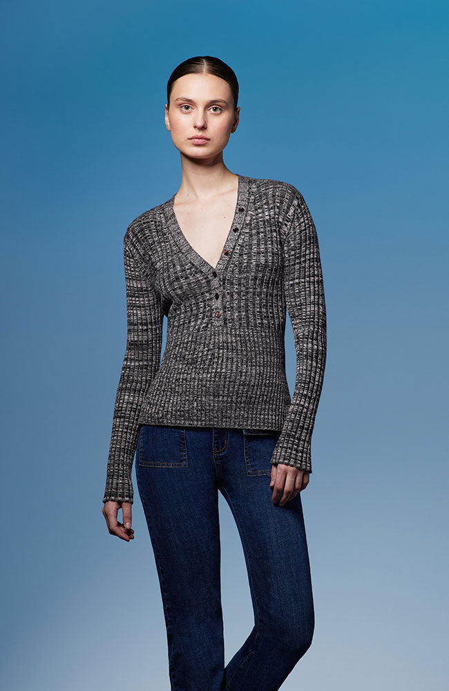 Marled LS V Neck Henley