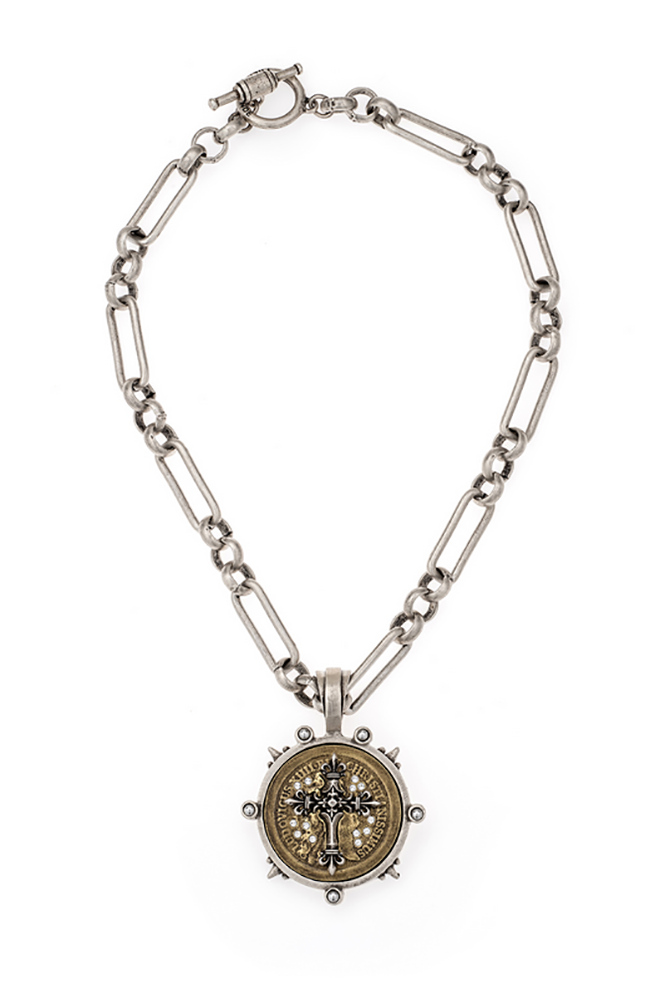 17" Silver Chablis Chain Cross Medallion