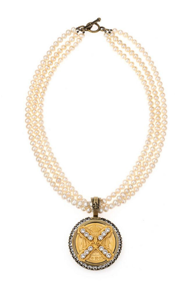 17" Triple Strand Mini Pearl Cuvee B Medalion