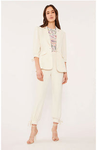 Janin Pant